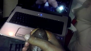 Preview 2 of Pantat Tembam Awek Melayu - jerking my big oiled dick to juicy ass