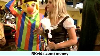 Preview 1 of Beff Gay - Girl getting payed for nudity 26