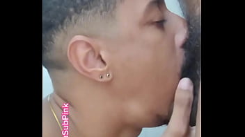 Preview 2 of Heary German Aunty - T&ocirc_ precisando de mais machos q curtam mijar de verdade