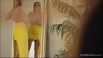 Preview 3 of Cam Girl Amrican - Kelly Madisons Big Tits Enjoy The Miami Sun