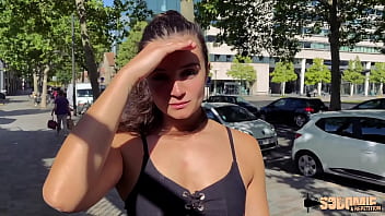 Preview 1 of Xxxmoana - Lauren et Venera,  deux coquine tr&egrave_s chaudes