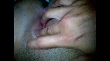 Preview 2 of Two Hands Self Fisting - ratada con el calo (1).MP4