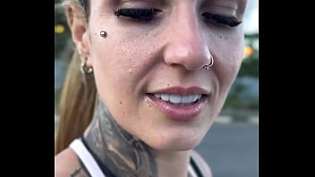 Preview 1 of Hindi New X Video Come - Vi uma Prostituta fazendo ponto na rua pedi pra ela fazer um boquete ela cobro 10$ ela quis me levar pro beco ! (P&uacute_blico)
