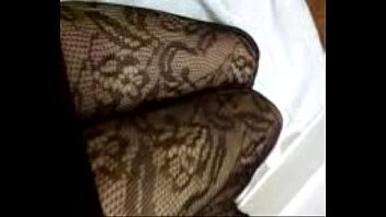 Preview 3 of Lilly Boobs - Mis piernas.