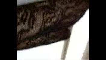 Preview 1 of Lilly Boobs - Mis piernas.
