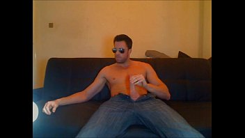 Preview 2 of Kidepur Sex - Guy with big dick and sunglasses jerking off