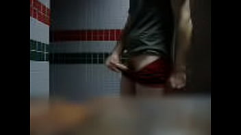 Preview 3 of Shemale Xxx Drop Videos - no banheiro da FAG