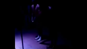 Preview 4 of Seachsex At Elevator - hombre en baile del tubo