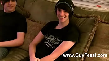 Preview 2 of Fota Hentai - Sexy gay Aron met William at a club and was convinced to shoot his