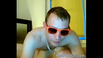 Preview 1 of Xxx Ka X X X Dj - Hot stud posing on webcam by RealPornGfs