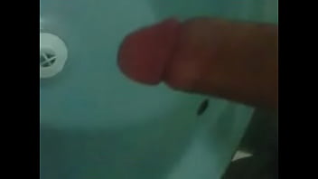 Preview 3 of Biger Penis Man - gostoso batendo punheta e gozando