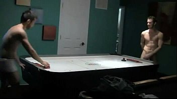 Preview 2 of Xxx Beuty Girls Fucking Hd - Jogo entre homens e Str8 g0ys se jogando no Frot e outras sacanagens.