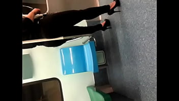 Preview 1 of Tube Oain - Gostosa Metro SP