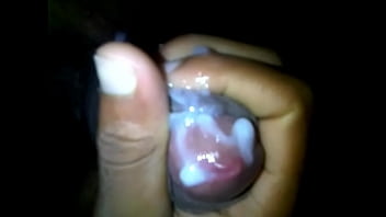 Preview 4 of Mustard Treen - VID-20130702-00014.3GP seguimo en accion