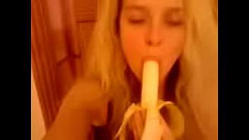 Preview 3 of Joni Sistir - Heidi Hall/Minister Great Yarmouth Whore Sucking A Banana And Wanting My Cock