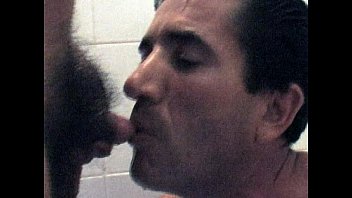 Preview 4 of Ok Ined - mamada y pissing