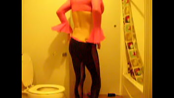 Preview 1 of Fatty Mom Sex Son In The Shower - DSCN7857.MOV