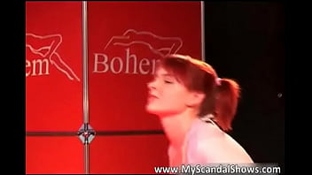 Preview 2 of Abak Sma Durin Boy Coli - Slutty redhead babe dances dirty