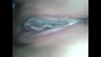 Preview 1 of Babyy Iva - su dedito en el culito