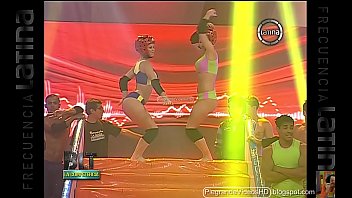 Preview 2 of Qkmdvvwih - Xoana-Gonzalez-y-Andrea-San-Martin-BLT-10-09-2013