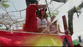 Preview 4 of Tyskmk - Badass: Duas Gatas fazendo Motocross Nuas