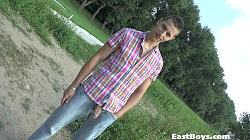 Preview 3 of 10 Old Xnxx - Public Park - Handjob and Pissing