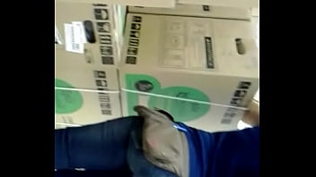 Preview 3 of Porngaxada - gostosinha no supermercado