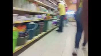 Preview 2 of Indian Fatty Big Aas Aunty - rabuda no supermercado