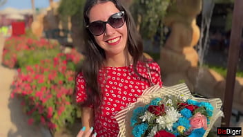 Preview 1 of Hot Xx Vebo - I read poems and gave flowers - And you&rsquo_re a beauty,  let&rsquo_s suck me off!