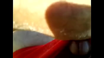 Preview 2 of Like Free - MOSTRANDO A ESPOSA DE BIKINE NA PRAIA