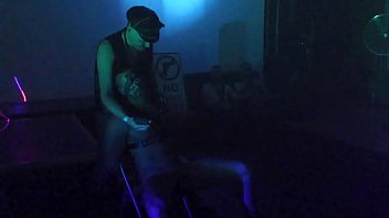 Preview 2 of Tube Com Livia Andrade - Hot gay slave and Master live show leather