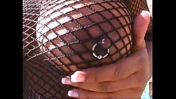 Preview 1 of Bollywood Hd - Bomb Black Mami Doing Her Thing