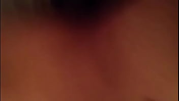 Preview 4 of Girl Kiss Mom Fuck - Colombiana en la Cama