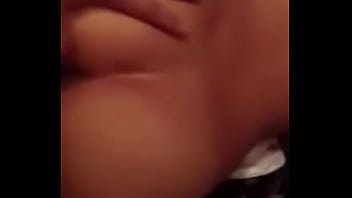 Preview 1 of Honymon Xnxx - colombiana en la cama