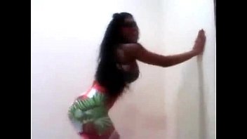 Preview 2 of Diana Teamed Withbeverly - Derlane silva a Danadinha - Festa da Piscina !!!!!