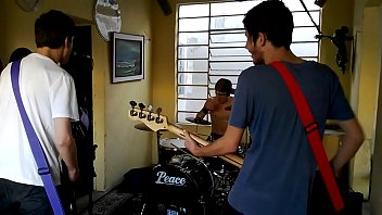 Preview 3 of Son Mother Sex Movi Hindi India - Voc&ecirc_ N&atilde_o Est&aacute_ Aqui  - R4L