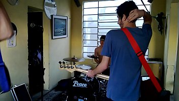 Preview 1 of Son Mother Sex Movi Hindi India - Voc&ecirc_ N&atilde_o Est&aacute_ Aqui  - R4L