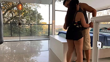Preview 1 of Sex Hot Bobas - Fizemos uma brincadeira entre amigos e fui escolhido para transar com a morena gostosa (VIDEO COMPLETO XVIDEOS RED )