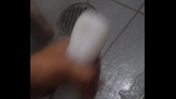 Preview 2 of Basty Bf - Usando TENGA para o Grupo DONM