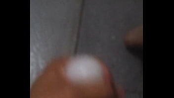 Preview 1 of Basty Bf - Usando TENGA para o Grupo DONM