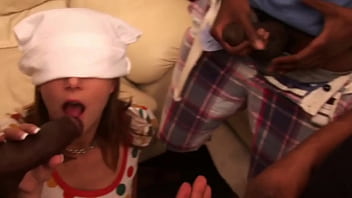 Preview 2 of Pritty Mom Sex Tube - Hot girl banged