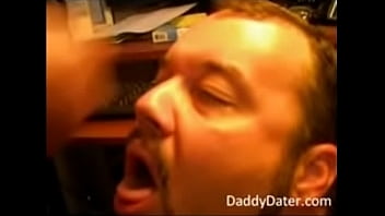 Preview 3 of Wet Anal Ffm - DaddyDater Bear cub gets a hot facial from an older man
