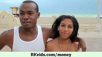 Preview 2 of Enceinte Gang - Girl getting cash for some love 28