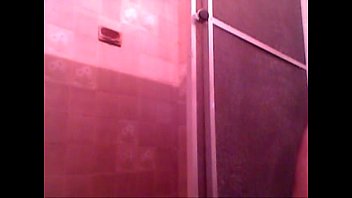 Preview 4 of Tangaile Xxx - banho gostoso