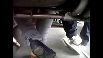 Preview 4 of Homemade Fucking Teen Girl Black - pies de mexicana en el camion