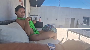 Preview 1 of Nikoleta Romanou Fuck Blak Cok - Me follo a la nueva vecina del edificio