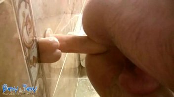 Preview 2 of Sanny Laonec Sex - Inventive gay boy enjoys hands free dildo play