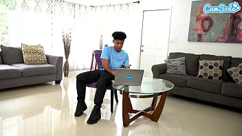 Preview 1 of Bihari Bfxxx Video - Tetas Grandes MILF Hace Que Su Hijastro Se Corra En Sus Bragas