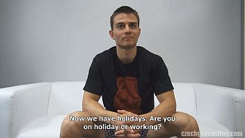 Preview 1 of Taxi Laisbein - CZECH GAY CASTING - SIMON (7706)