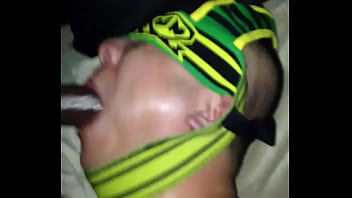 Preview 1 of Indinhandjob - trim.gdT21I.MOV